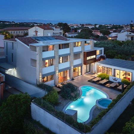 Boutique Hotel Chevalier By Bura Hotels - Adults Only Μεντουλίν Εξωτερικό φωτογραφία