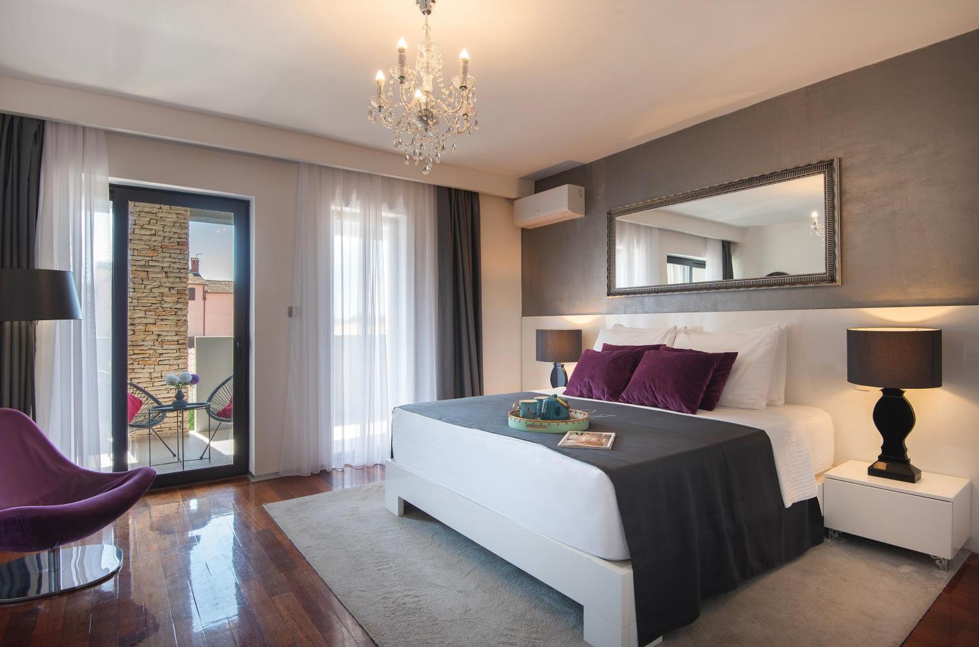 Boutique Hotel Chevalier By Bura Hotels - Adults Only Μεντουλίν Εξωτερικό φωτογραφία