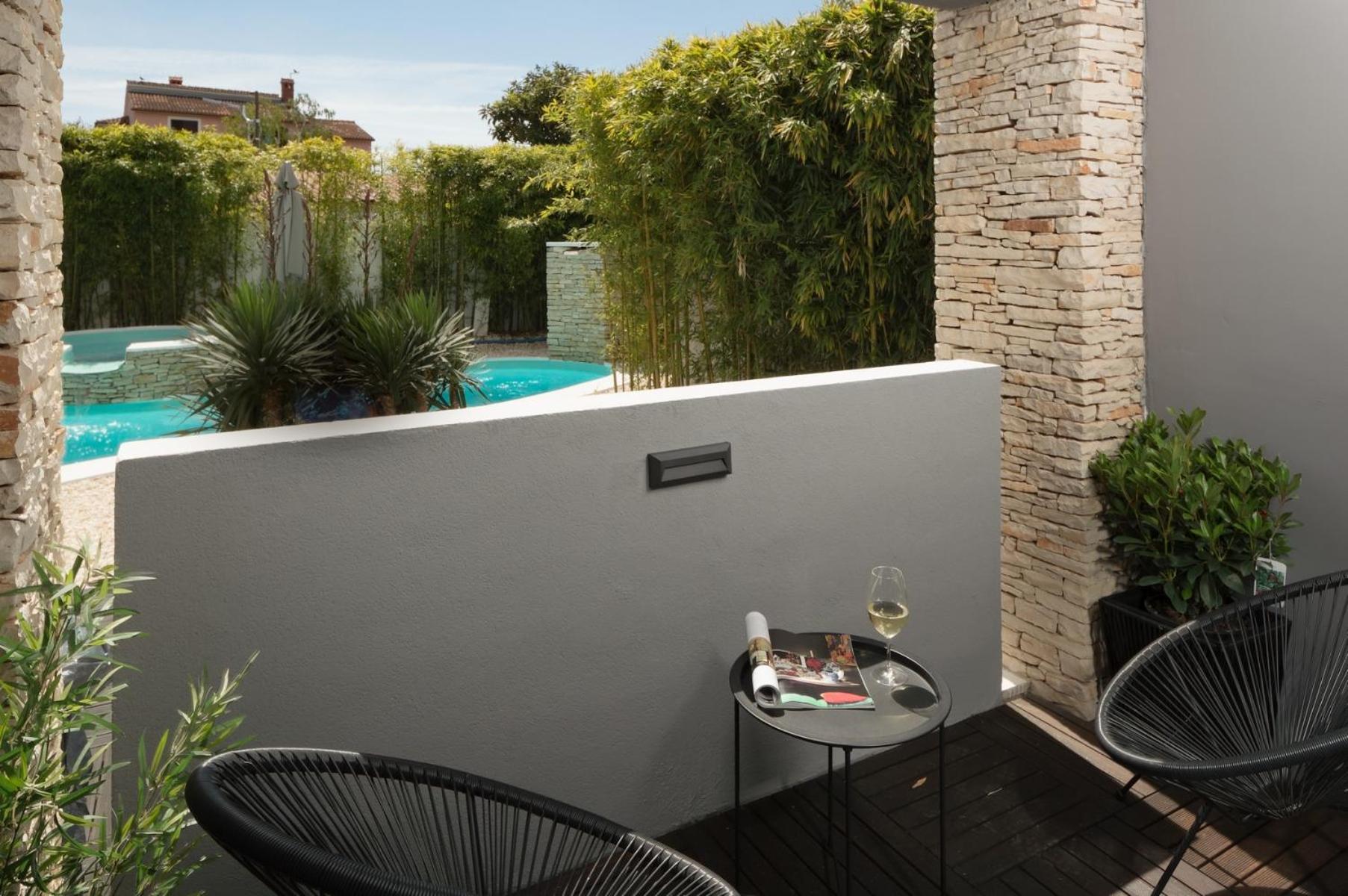 Boutique Hotel Chevalier By Bura Hotels - Adults Only Μεντουλίν Εξωτερικό φωτογραφία