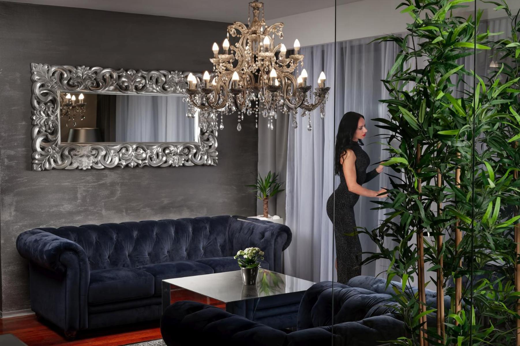 Boutique Hotel Chevalier By Bura Hotels - Adults Only Μεντουλίν Εξωτερικό φωτογραφία